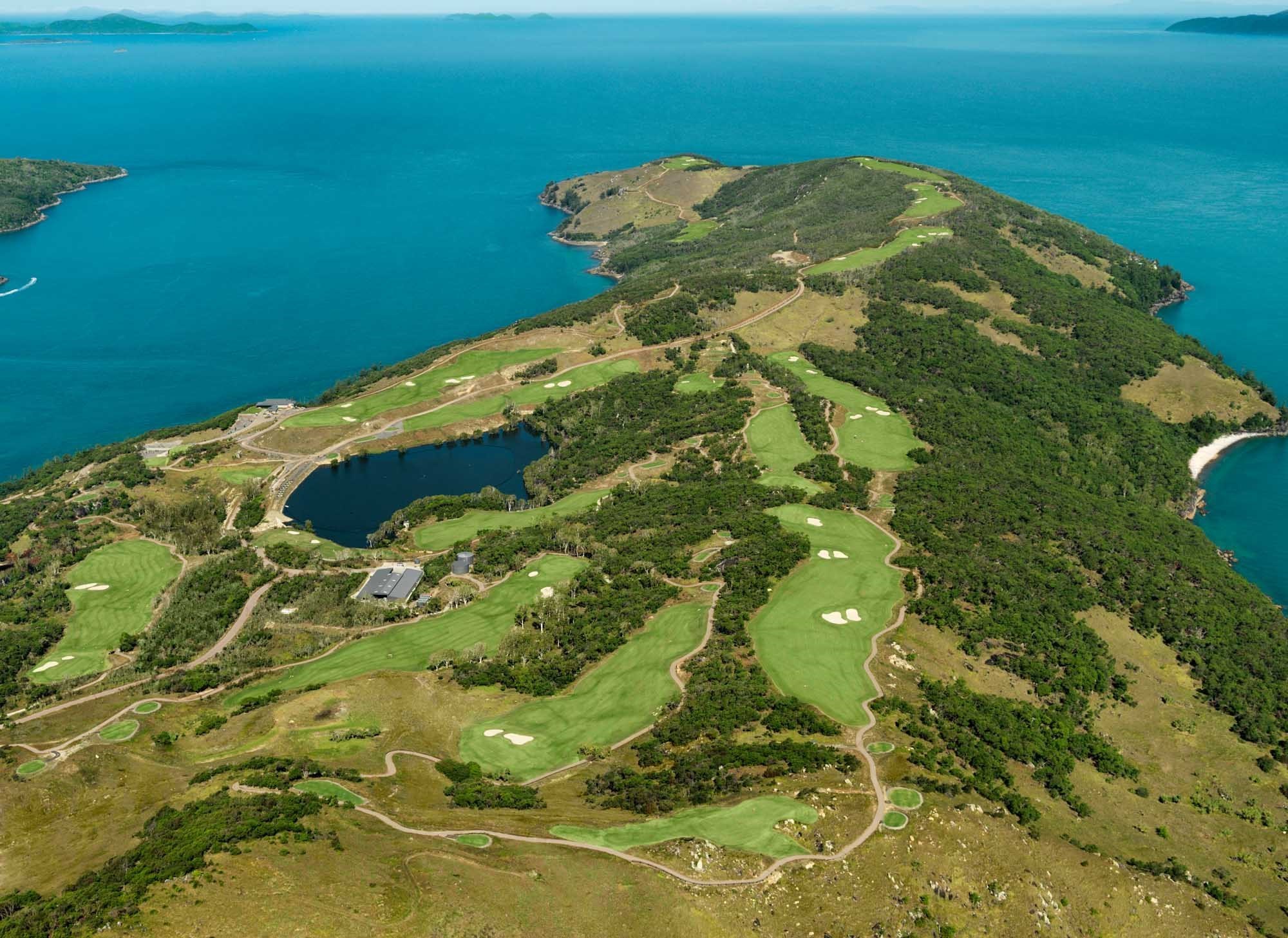 34+ Hamilton Island Golf Course Restaurant Background